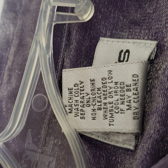 Chico's Women's Long Sleeve Button Down Shirt - Picture 3 of 7